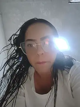 Dulcecitarica online show from August 1, 2026, 4:45 am
