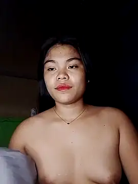 Snapshot of cloe_candy19 chatting on October 4, 2025, 1:31 pm cloe candy19 online show from October 4, 2025, 1:31 pm