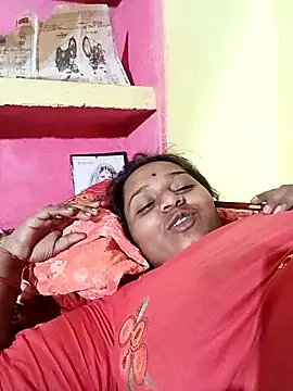 Hot crety online show from April 1, 2026, 4:37 pm