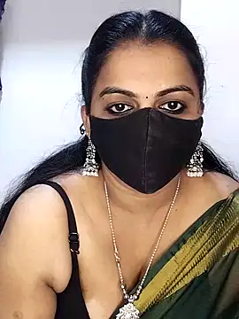 Snapshot of sneha_bebo chatting on September 9, 2025, 3:22 pm sneha bebo online show from September 9, 2025, 3:22 pm