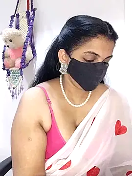 Snapshot of sneha_bebo chatting on October 27, 2025, 3:38 pm sneha bebo online show from October 27, 2025, 3:38 pm