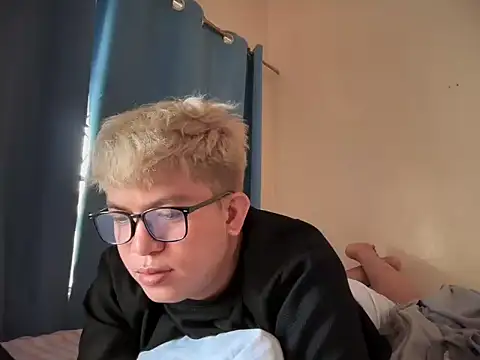 Fuckboii intown online show from April 15, 2026, 4:08 am