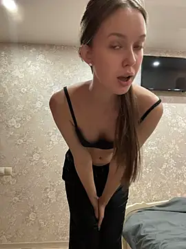 ElliRose online show from January 15, 2026, 10:42 am