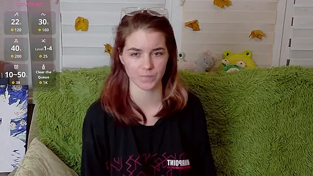 Snapshot of ElzaBlis chatting on November 6, 2025, 6:42 pm ElzaBlis online show from November 6, 2025, 6:42 pm