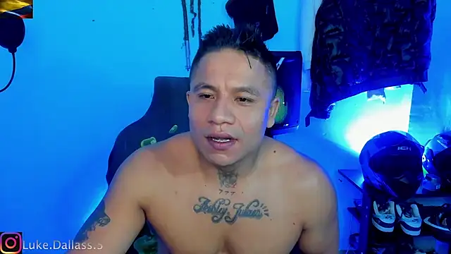 Snapshot of zeus_7777 chatting on February 9, 2026, 11:03 am zeus 7777 online show from February 9, 2026, 11:03 am