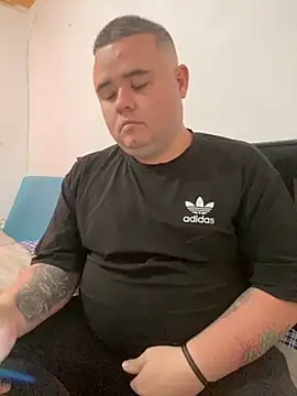 Chimbo-1996 online show from September 30, 2025, 8:58 pm