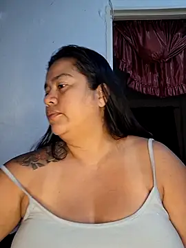 NARNYALABELLA online show from November 12, 2025, 11:36 pm