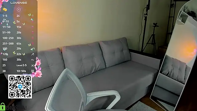 Rina Panic online show from February 16, 2026, 12:40 am