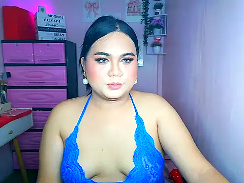 YourThicc bella online show from July 8, 2026, 4:00 pm