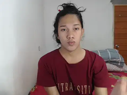 miss venus11 online show from October 2, 2025, 10:28 pm