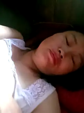 maple694 online show from September 18, 2025, 12:01 am