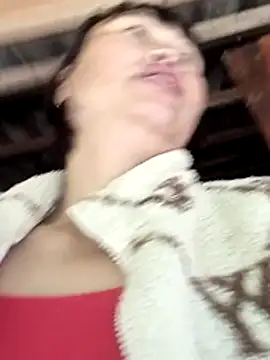 maple694 online show from November 2, 2025, 2:36 am