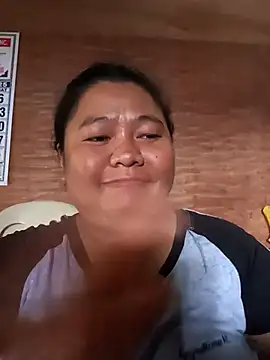 Perfect smile01 online show from October 7, 2025, 12:19 am