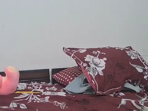 miss kaur23 online show from January 6, 2026, 9:18 pm