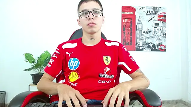 Snapshot of Cumandres18 chatting on October 15, 2025, 2:06 pm Cumandres18 online show from October 15, 2025, 2:06 pm