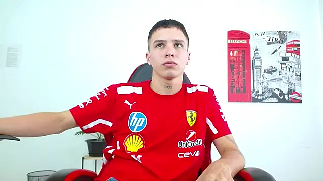 Snapshot of Cumandres18 chatting on October 22, 2025, 8:30 pm Cumandres18 online show from October 22, 2025, 8:30 pm