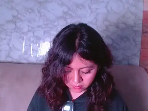 Snapshot of catalina_santana20 chatting on October 13, 2025, 2:33 am catalina santana20 online show from October 13, 2025, 2:33 am