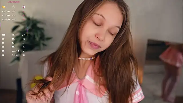 OdellaGillingham online show from October 18, 2025, 6:52 pm