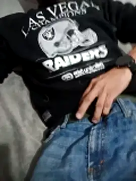 Mounstro3 online show from November 13, 2025, 5:28 am