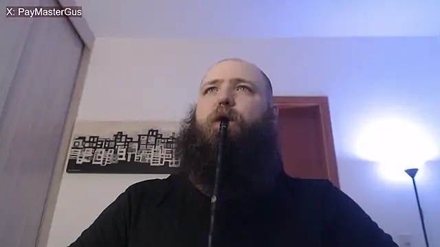 PayMasterGus online show from October 31, 2025, 3:40 am