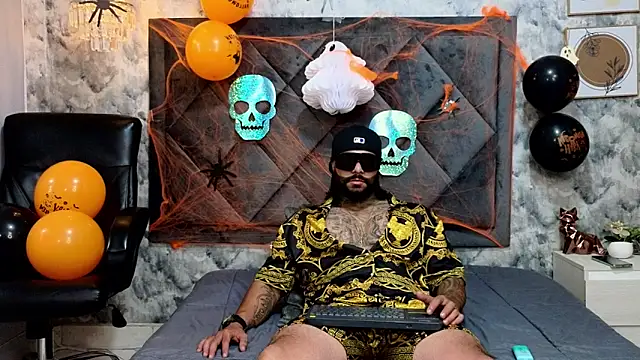 Apolo rousse1 online show from October 9, 2025, 8:40 pm