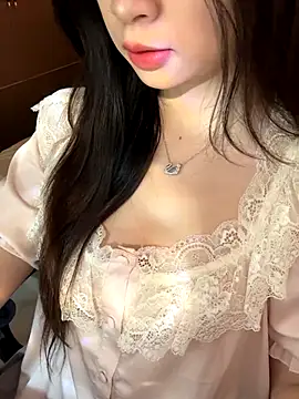 Nana kute20 online show from November 20, 2025, 7:30 am