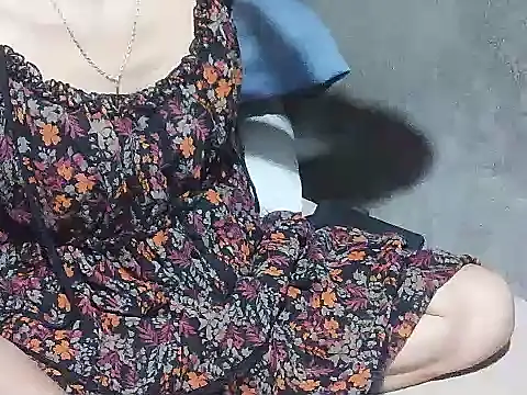 Snapshot of Mayumie05 chatting on October 22, 2025, 9:20 am Mayumie05 online show from October 22, 2025, 9:20 am