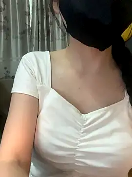 Dior baby online show from September 28, 2025, 7:36 am