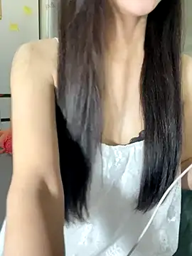 Dior baby online show from October 7, 2025, 2:09 am