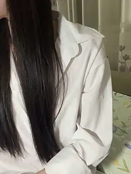 Dior baby online show from October 17, 2025, 1:20 am