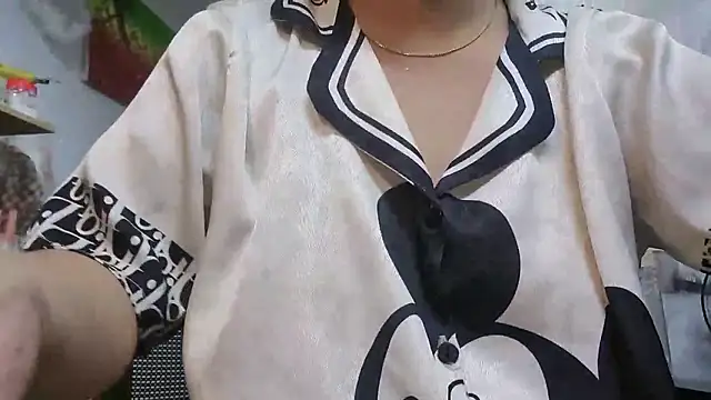 MichiLovely online show from December 19, 2025, 1:34 am