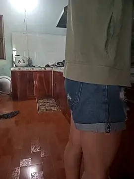 Sweet-Berry89 online show from October 23, 2025, 3:28 am