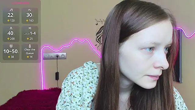 AliceHaris online show from October 17, 2025, 3:10 am