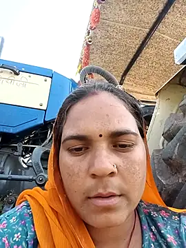 Snapshot of Radha_hotx chatting on October 18, 2025, 8:37 am Radha hotx online show from October 18, 2025, 8:37 am