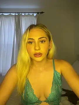 TamaraTemptations online show from August 4, 2026, 5:37 pm