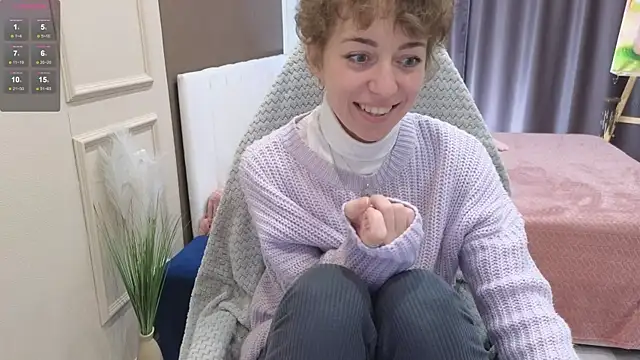 daniellia  online show from September 17, 2025, 8:05 am