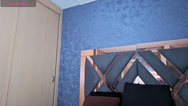 ryan evanss online show from October 9, 2025, 10:57 am