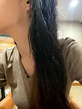 MengMeng0515 online show from January 11, 2026, 11:59 am