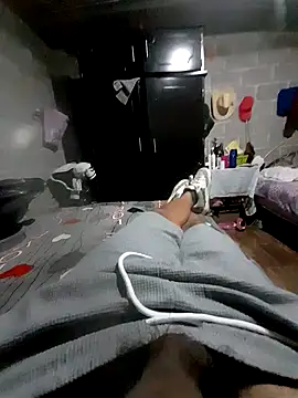 jann1900 online show from December 3, 2025, 12:18 am