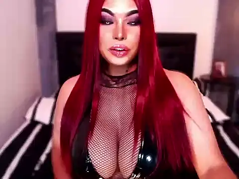 xTrixieMae online show from May 8, 2026, 12:43 pm
