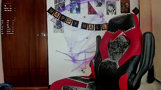 Snapshot of Savajelust chatting on October 22, 2025, 12:00 am Savajelust online show from October 22, 2025, 12:00 am