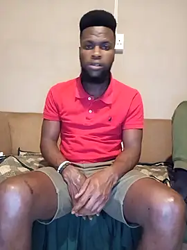 Snapshot of smith_lolah chatting on October 17, 2025, 10:01 pm smith lolah online show from October 17, 2025, 10:01 pm