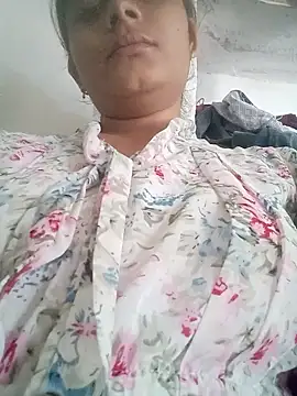 Hot siiii online show from October 24, 2025, 2:19 am