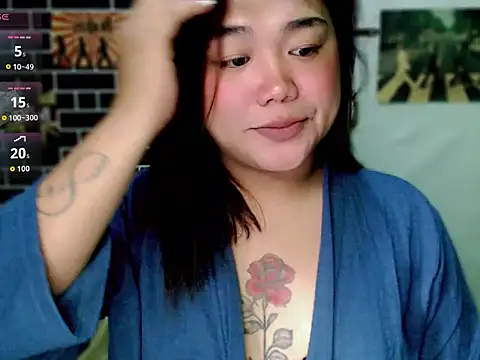 Snapshot of luluakovi_69 chatting on February 5, 2026, 4:00 pm luluakovi 69 online show from February 5, 2026, 4:00 pm