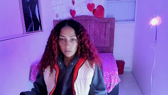 candela ruiz online show from September 17, 2025, 6:09 pm