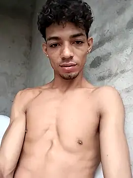 Brayanellatino online show from April 13, 2026, 10:54 am