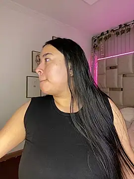 Snapshot of Zoey_thompson chatting on April 29, 2026, 12:59 am Zoey thompson online show from April 29, 2026, 12:59 am