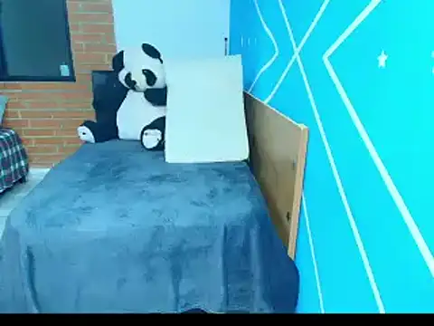 Ana Fist  online show from April 16, 2026, 3:51 am