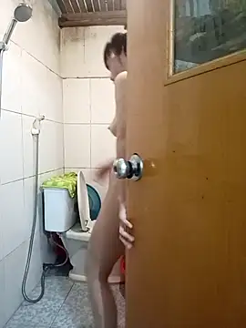 Thuylinh86 online show from October 15, 2025, 12:38 pm