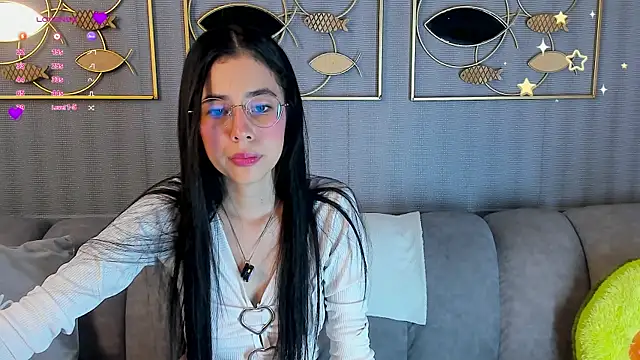 Snapshot of laraa_jeean chatting on June 12, 2026, 7:02 pm laraa jeean online show from June 12, 2026, 7:02 pm
